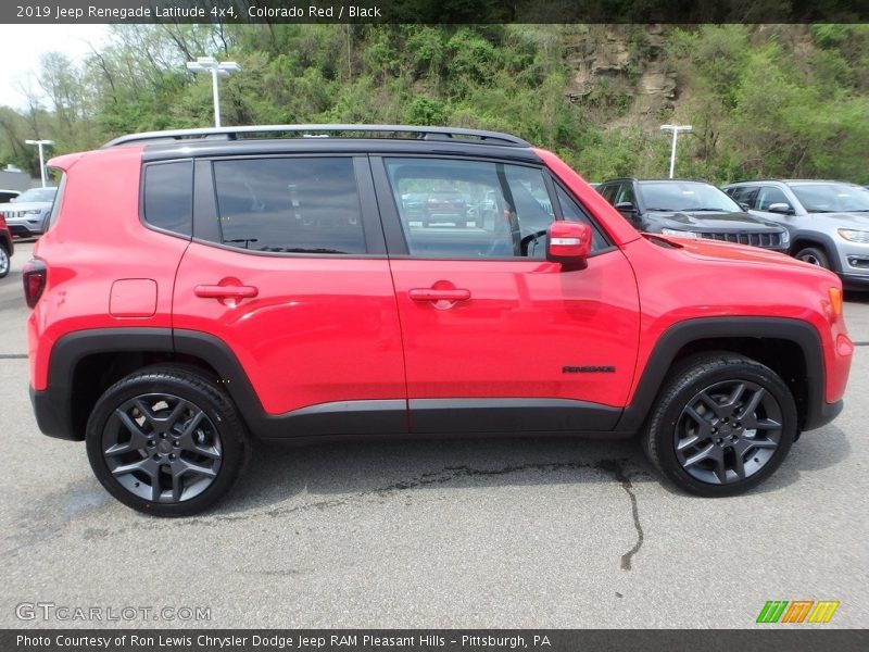 Colorado Red / Black 2019 Jeep Renegade Latitude 4x4