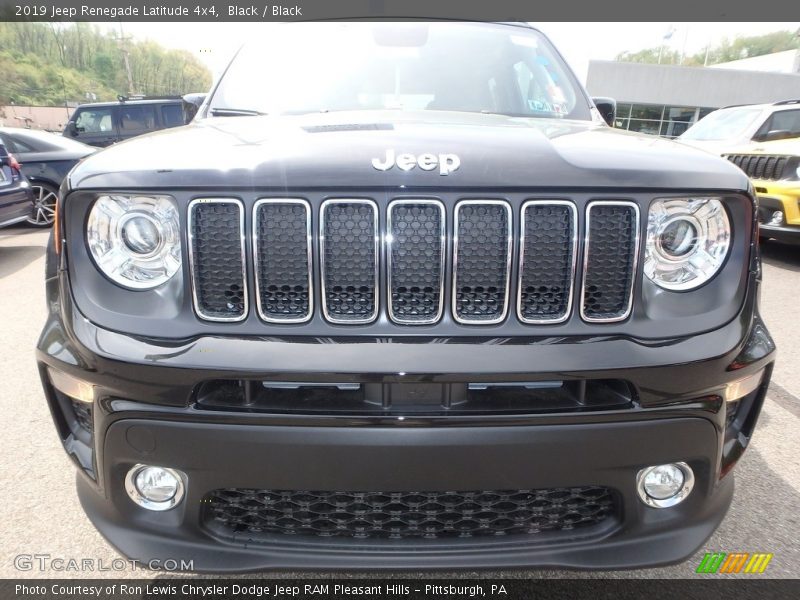 Black / Black 2019 Jeep Renegade Latitude 4x4