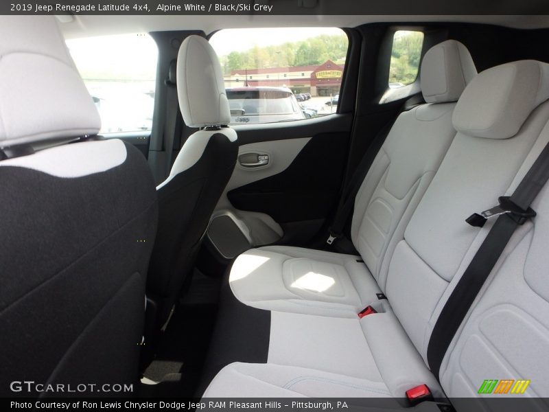 Alpine White / Black/Ski Grey 2019 Jeep Renegade Latitude 4x4
