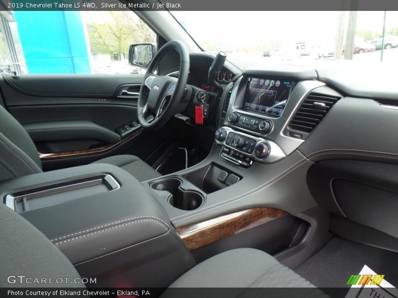 Silver Ice Metallic / Jet Black 2019 Chevrolet Tahoe LS 4WD