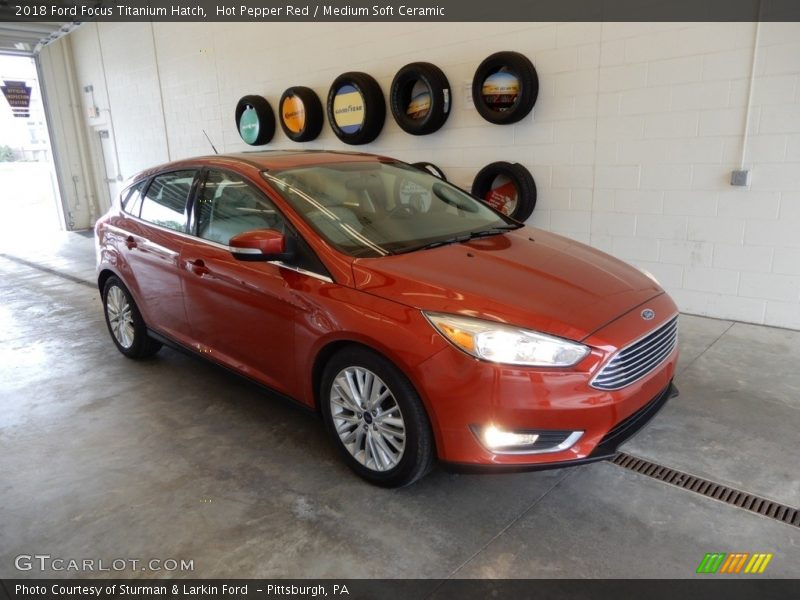 Hot Pepper Red / Medium Soft Ceramic 2018 Ford Focus Titanium Hatch