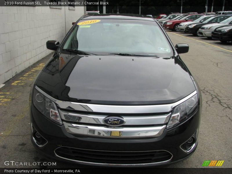 Tuxedo Black Metallic / Charcoal Black 2010 Ford Fusion SEL