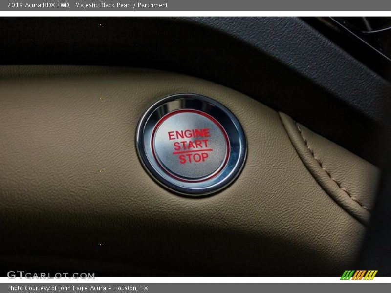 Majestic Black Pearl / Parchment 2019 Acura RDX FWD