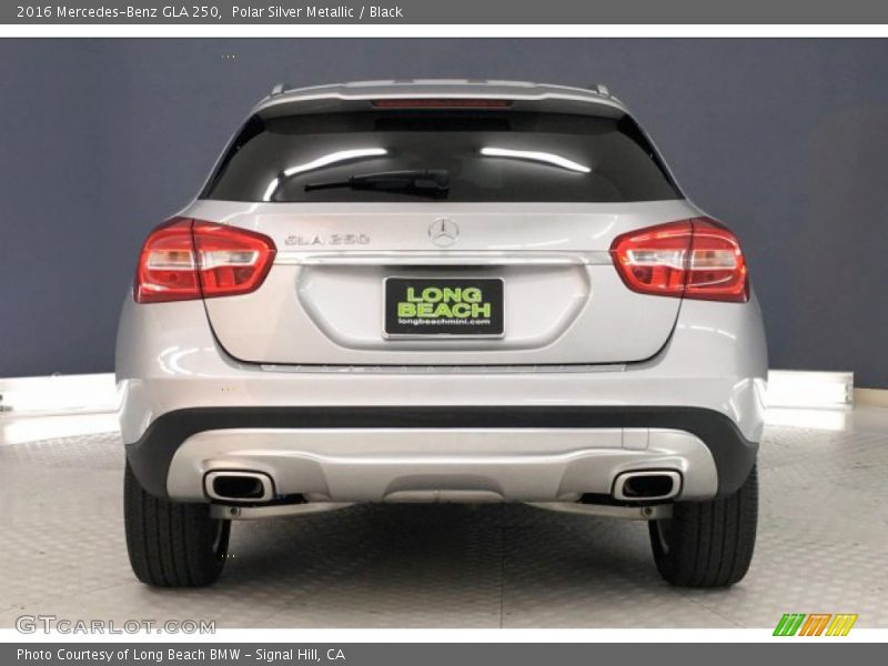 Polar Silver Metallic / Black 2016 Mercedes-Benz GLA 250