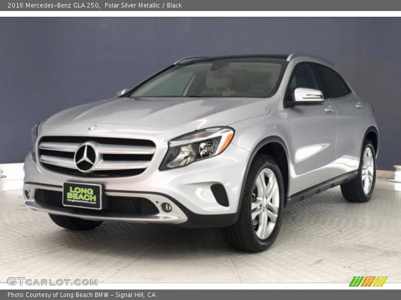 Polar Silver Metallic / Black 2016 Mercedes-Benz GLA 250