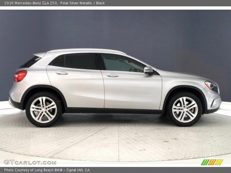 Polar Silver Metallic / Black 2016 Mercedes-Benz GLA 250