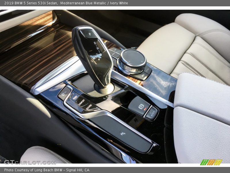  2019 5 Series 530i Sedan 8 Speed Sport Automatic Shifter