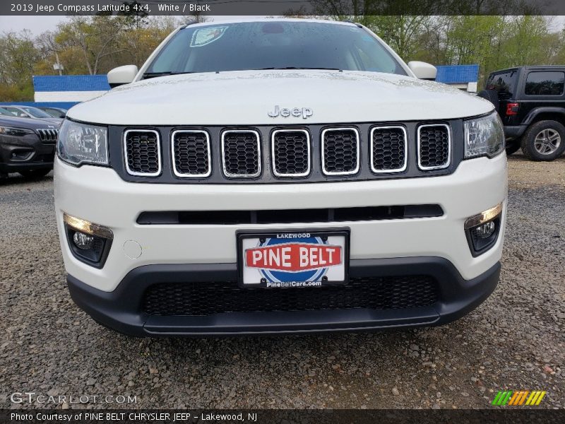 White / Black 2019 Jeep Compass Latitude 4x4