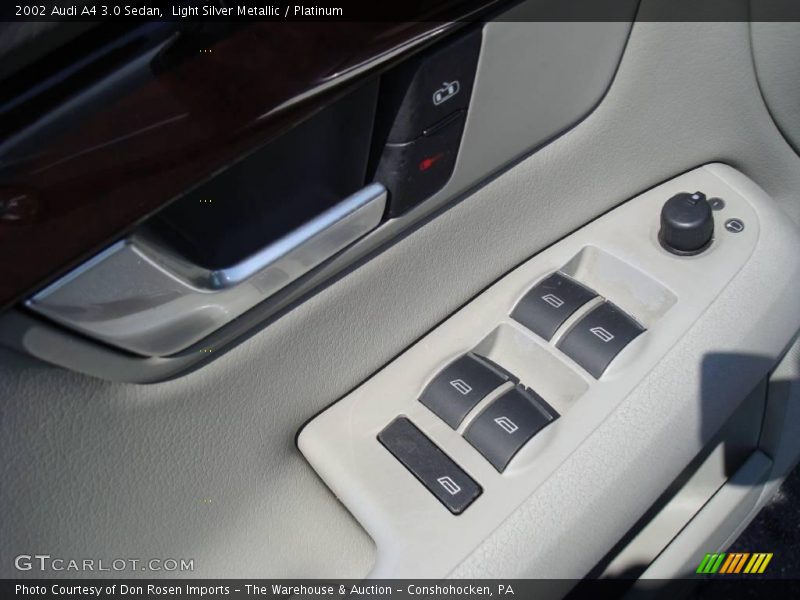 Light Silver Metallic / Platinum 2002 Audi A4 3.0 Sedan