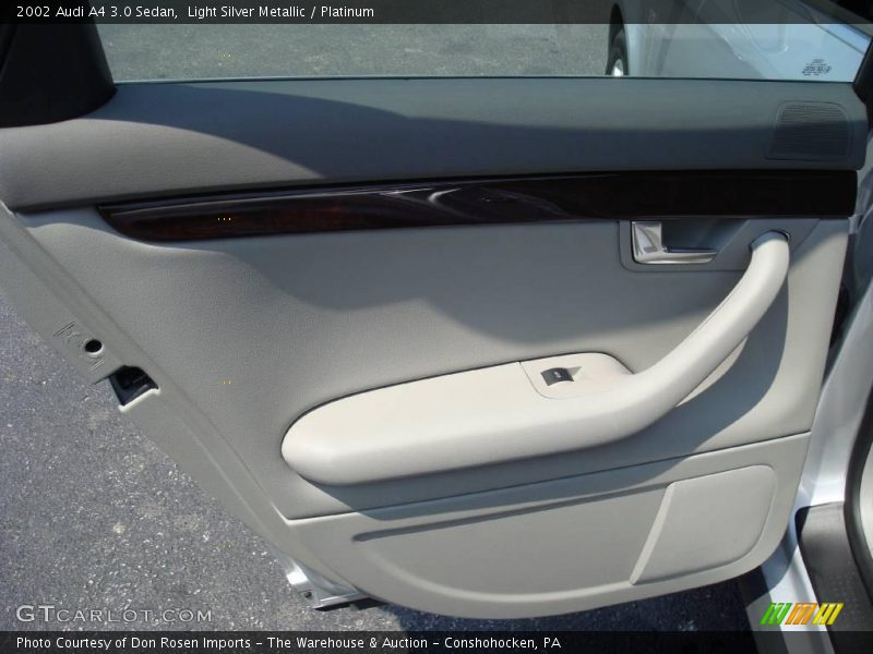 Light Silver Metallic / Platinum 2002 Audi A4 3.0 Sedan