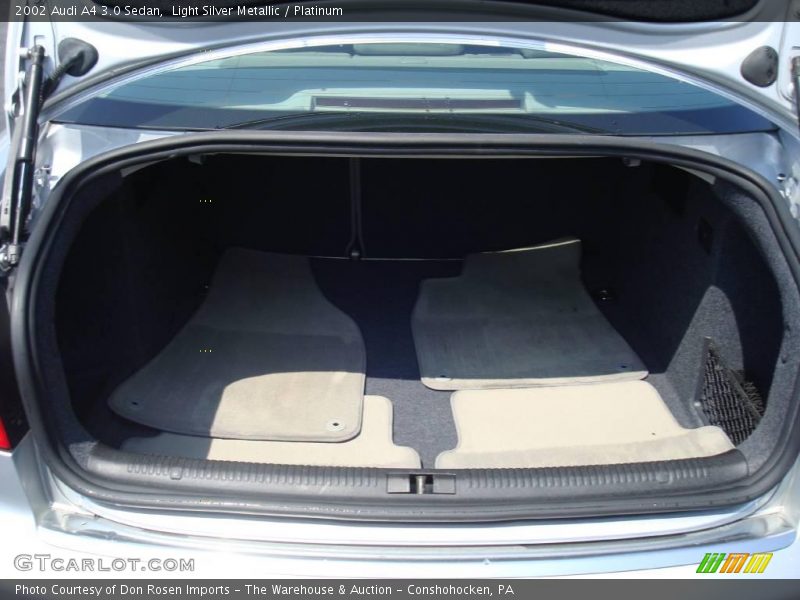 Light Silver Metallic / Platinum 2002 Audi A4 3.0 Sedan