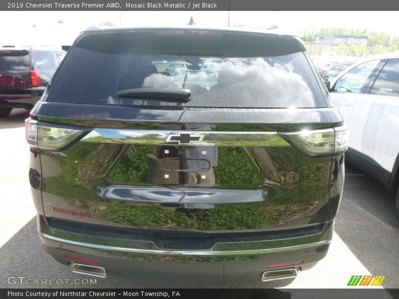 Mosaic Black Metallic / Jet Black 2019 Chevrolet Traverse Premier AWD