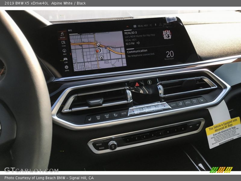 Alpine White / Black 2019 BMW X5 xDrive40i