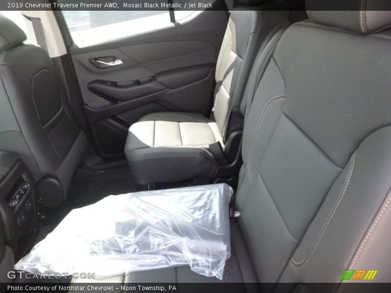 Mosaic Black Metallic / Jet Black 2019 Chevrolet Traverse Premier AWD