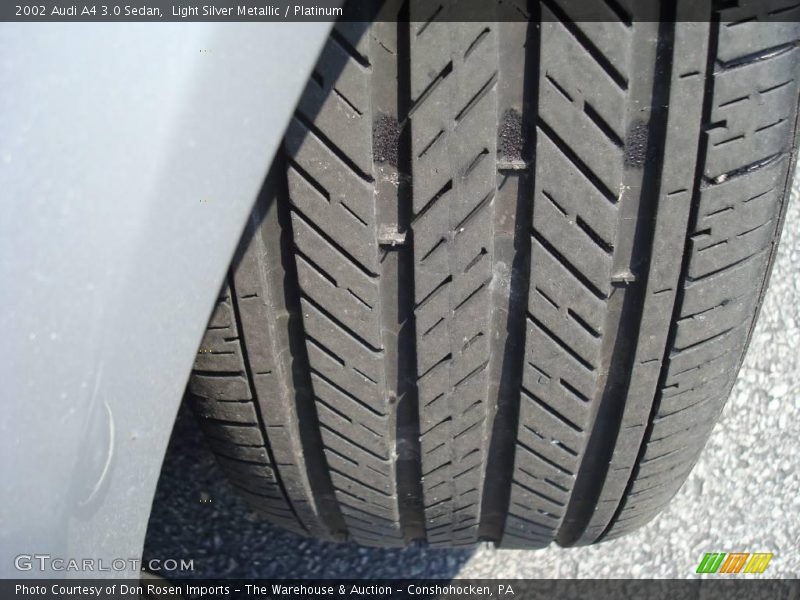 Light Silver Metallic / Platinum 2002 Audi A4 3.0 Sedan