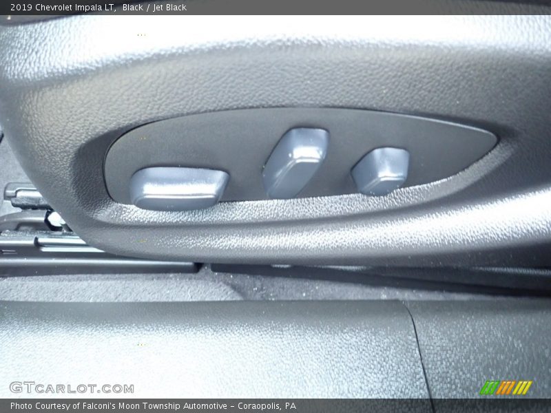 Black / Jet Black 2019 Chevrolet Impala LT