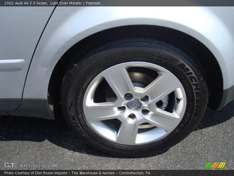 Light Silver Metallic / Platinum 2002 Audi A4 3.0 Sedan