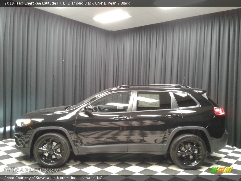 Diamond Black Crystal Pearl / Black 2019 Jeep Cherokee Latitude Plus