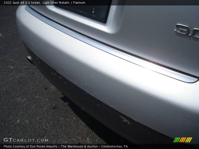Light Silver Metallic / Platinum 2002 Audi A4 3.0 Sedan