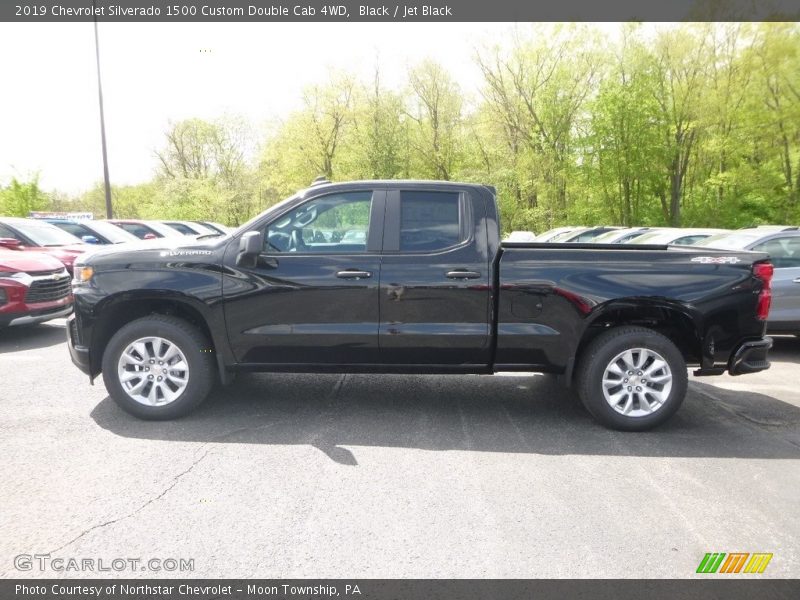 Black / Jet Black 2019 Chevrolet Silverado 1500 Custom Double Cab 4WD