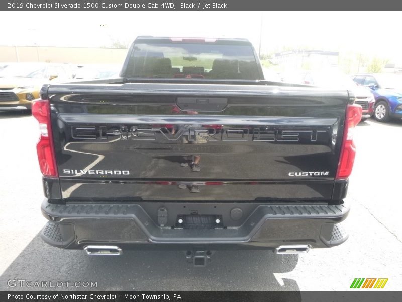 Black / Jet Black 2019 Chevrolet Silverado 1500 Custom Double Cab 4WD