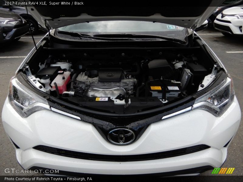 Super White / Black 2017 Toyota RAV4 XLE