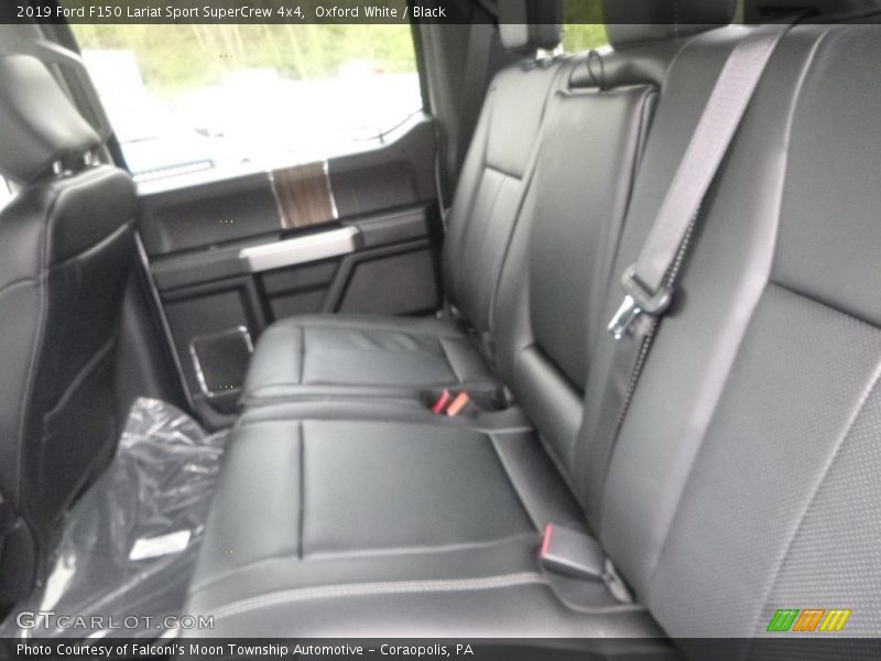 Oxford White / Black 2019 Ford F150 Lariat Sport SuperCrew 4x4