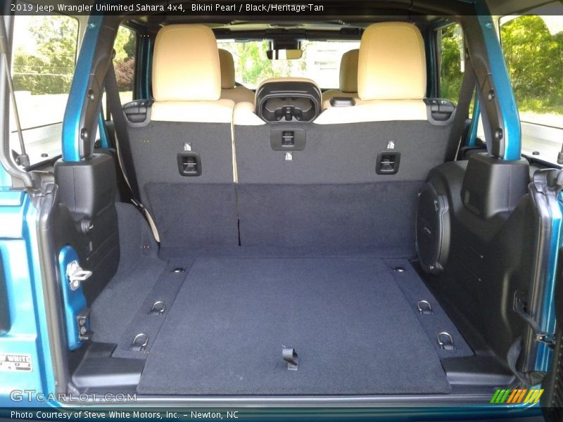Bikini Pearl / Black/Heritage Tan 2019 Jeep Wrangler Unlimited Sahara 4x4