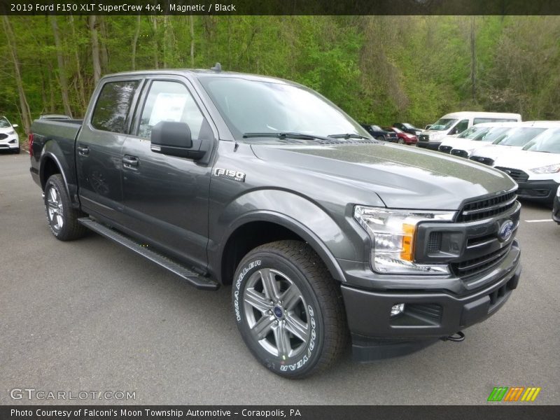 Magnetic / Black 2019 Ford F150 XLT SuperCrew 4x4
