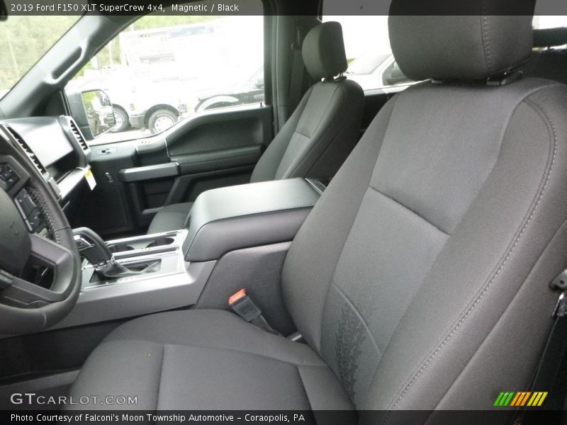 Magnetic / Black 2019 Ford F150 XLT SuperCrew 4x4