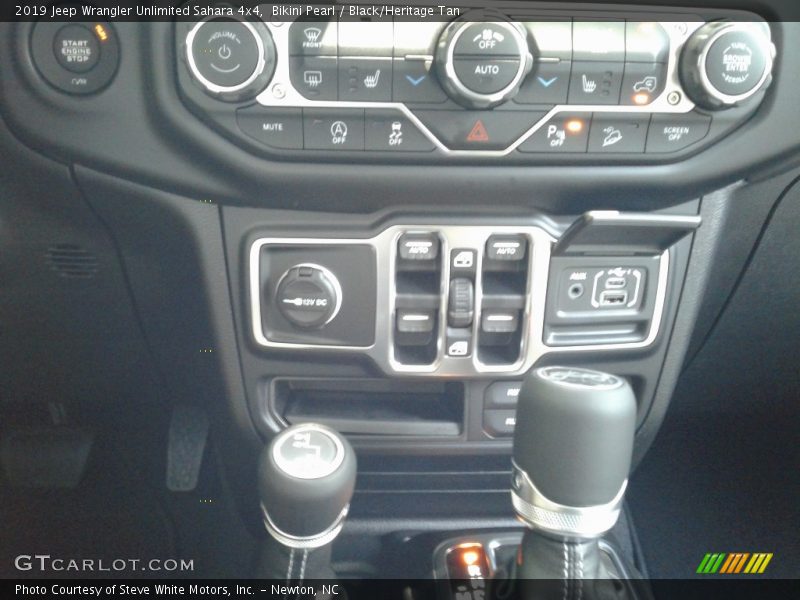 Bikini Pearl / Black/Heritage Tan 2019 Jeep Wrangler Unlimited Sahara 4x4