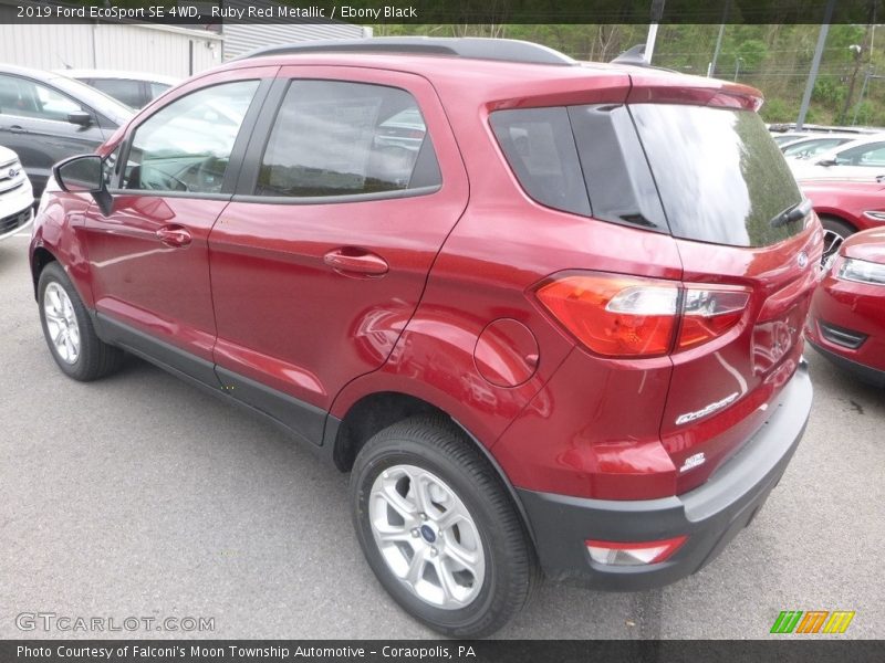 Ruby Red Metallic / Ebony Black 2019 Ford EcoSport SE 4WD