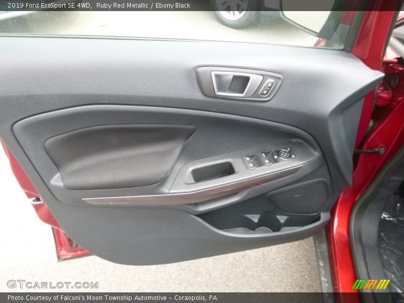 Ruby Red Metallic / Ebony Black 2019 Ford EcoSport SE 4WD