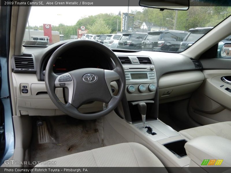 Aloe Green Metallic / Bisque 2009 Toyota Camry SE