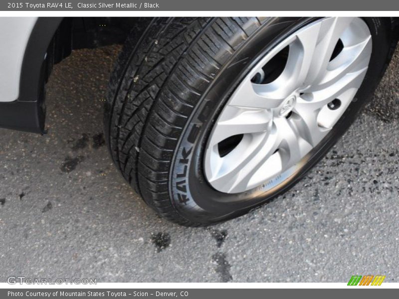 Classic Silver Metallic / Black 2015 Toyota RAV4 LE