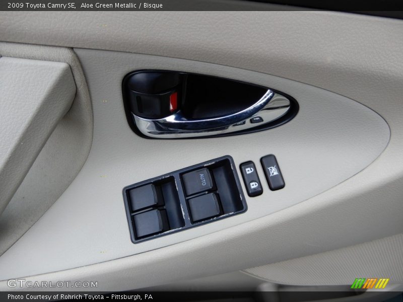 Aloe Green Metallic / Bisque 2009 Toyota Camry SE