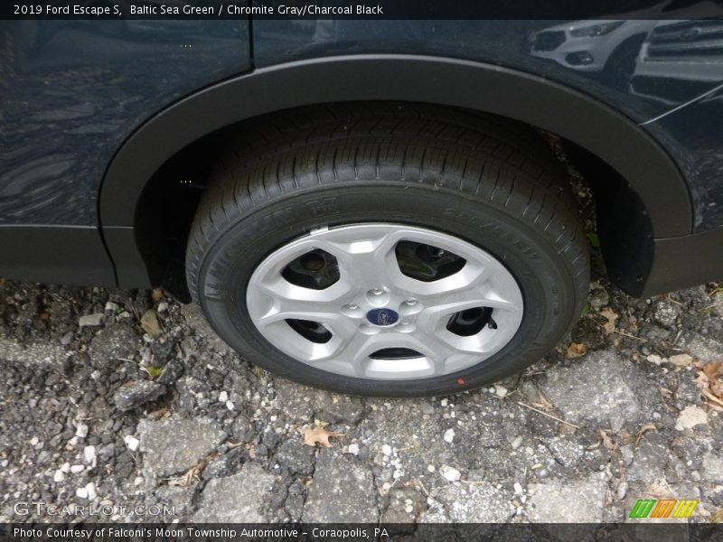 Baltic Sea Green / Chromite Gray/Charcoal Black 2019 Ford Escape S