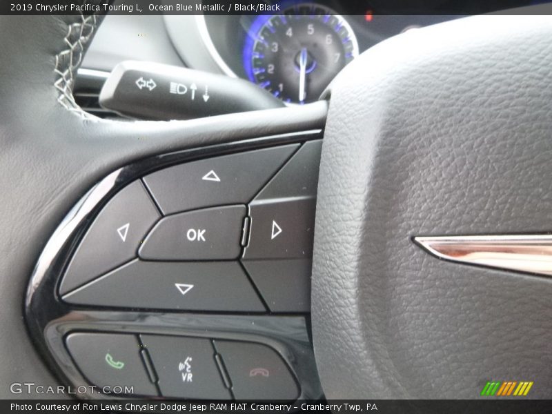 Ocean Blue Metallic / Black/Black 2019 Chrysler Pacifica Touring L