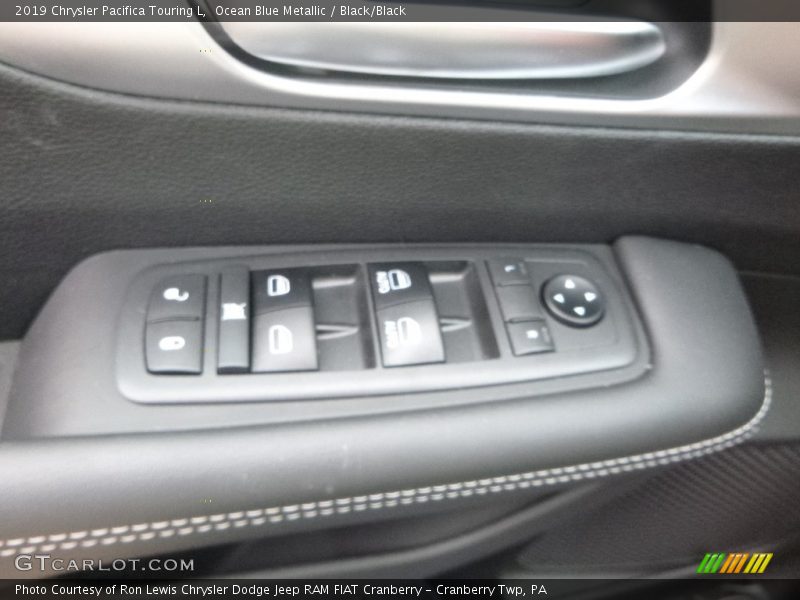 Ocean Blue Metallic / Black/Black 2019 Chrysler Pacifica Touring L
