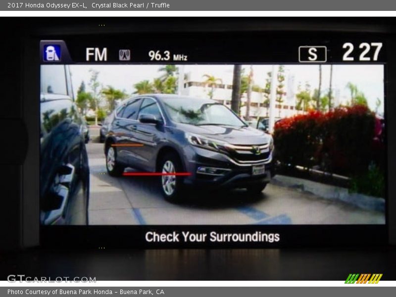Crystal Black Pearl / Truffle 2017 Honda Odyssey EX-L