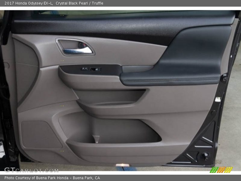 Crystal Black Pearl / Truffle 2017 Honda Odyssey EX-L