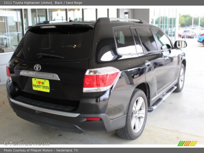 Black / Sand Beige 2011 Toyota Highlander Limited