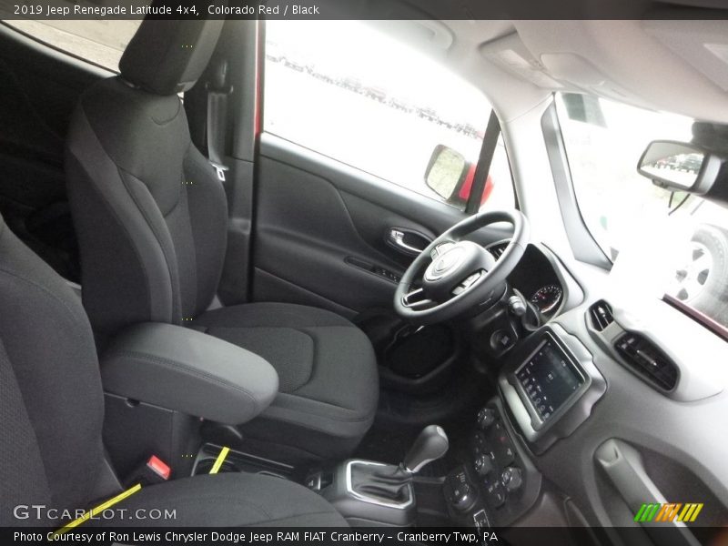 Colorado Red / Black 2019 Jeep Renegade Latitude 4x4