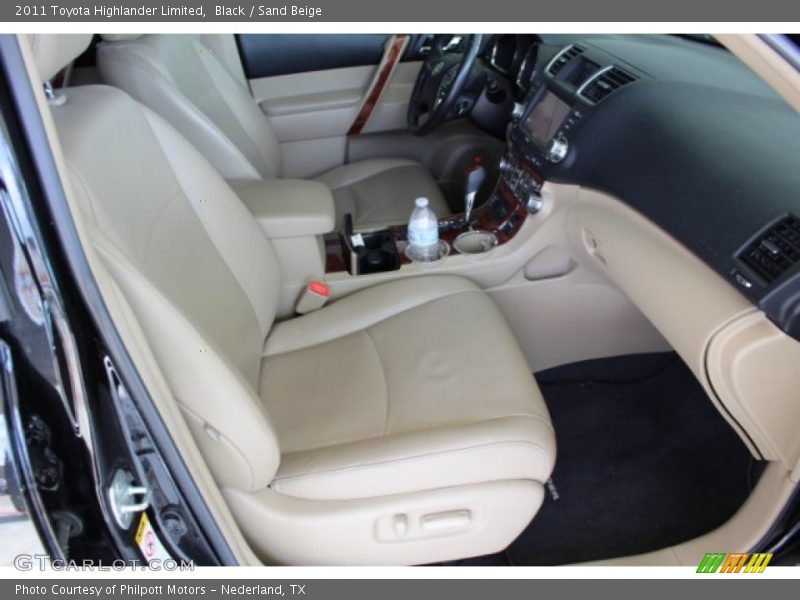 Black / Sand Beige 2011 Toyota Highlander Limited