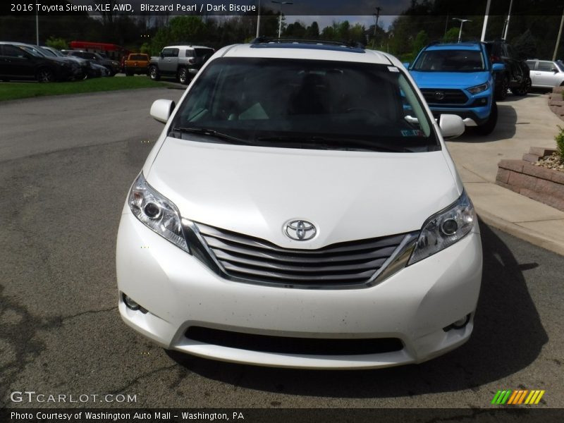 Blizzard Pearl / Dark Bisque 2016 Toyota Sienna XLE AWD