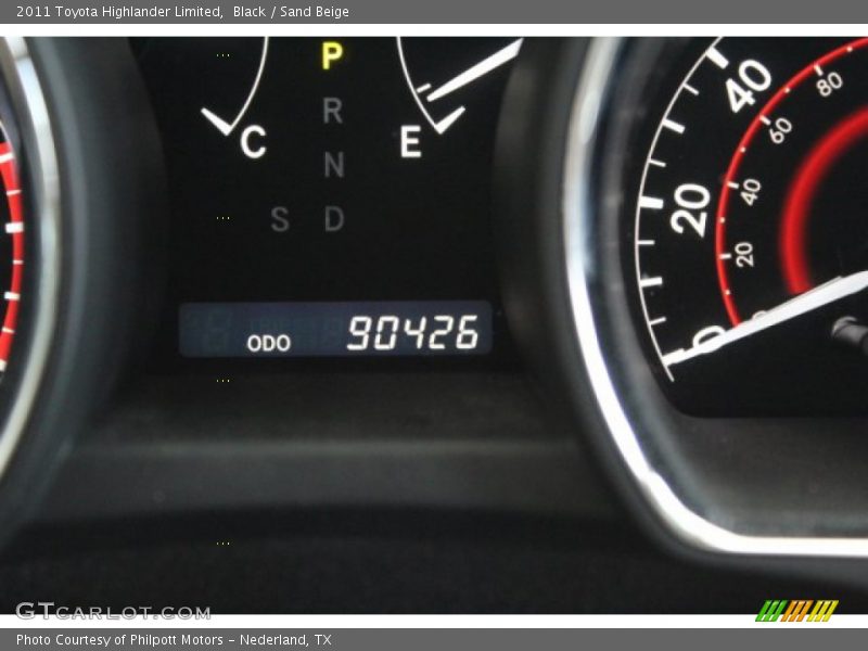 Black / Sand Beige 2011 Toyota Highlander Limited
