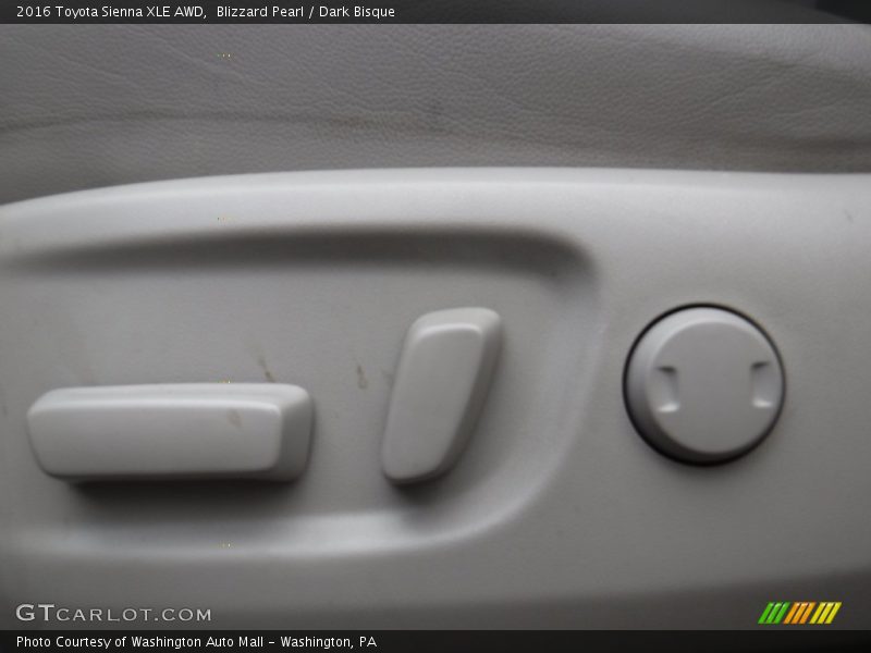 Blizzard Pearl / Dark Bisque 2016 Toyota Sienna XLE AWD