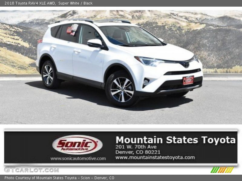 Super White / Black 2018 Toyota RAV4 XLE AWD