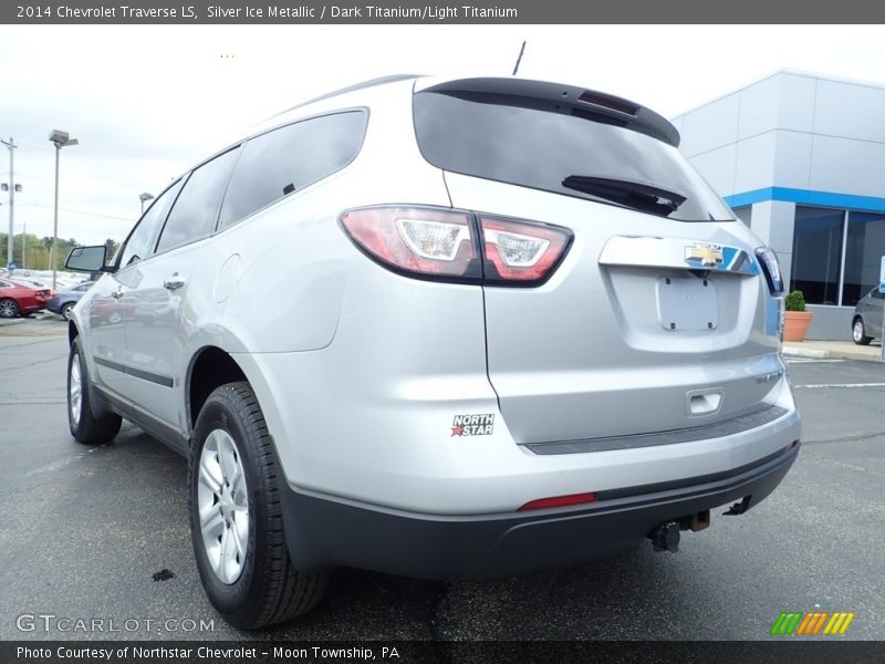 Silver Ice Metallic / Dark Titanium/Light Titanium 2014 Chevrolet Traverse LS