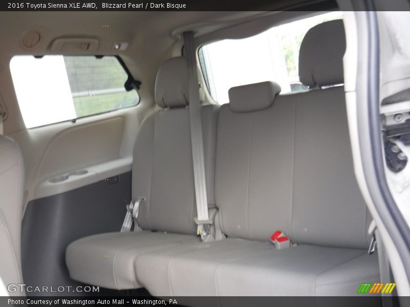 Blizzard Pearl / Dark Bisque 2016 Toyota Sienna XLE AWD